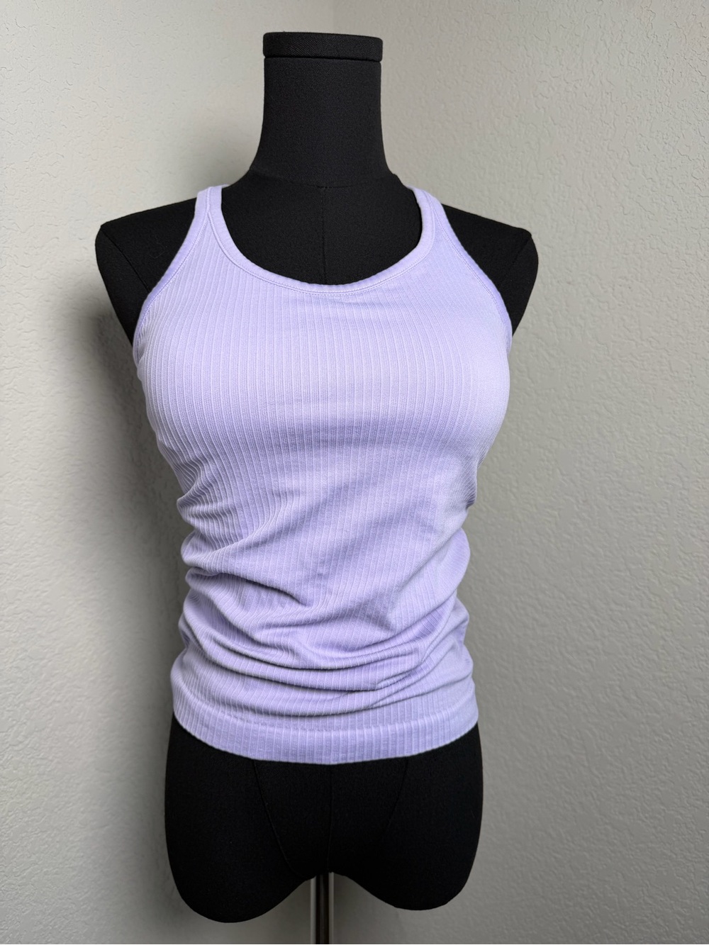 Sleeveless Ribbed Tank Top - Light Lavender